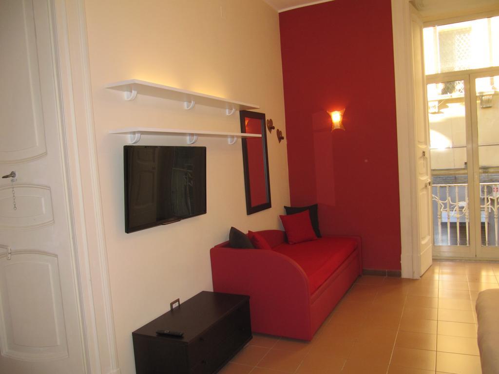 Bed and Breakfast Duomo 89 Neapel Zimmer foto