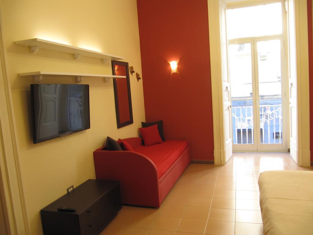Bed and Breakfast Duomo 89 Neapel Zimmer foto