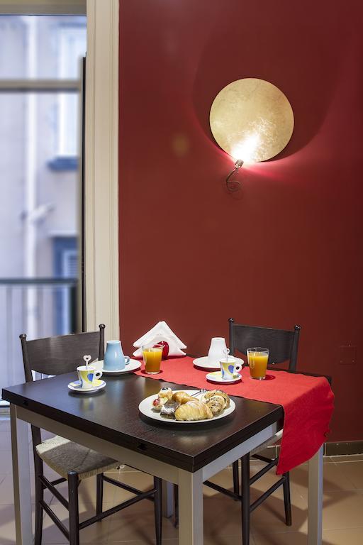 Bed and Breakfast Duomo 89 Neapel Exterior foto
